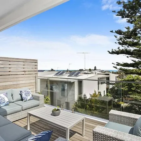 Beachside Living With Sea Views At The Pines Ocean Grove Exterior photo